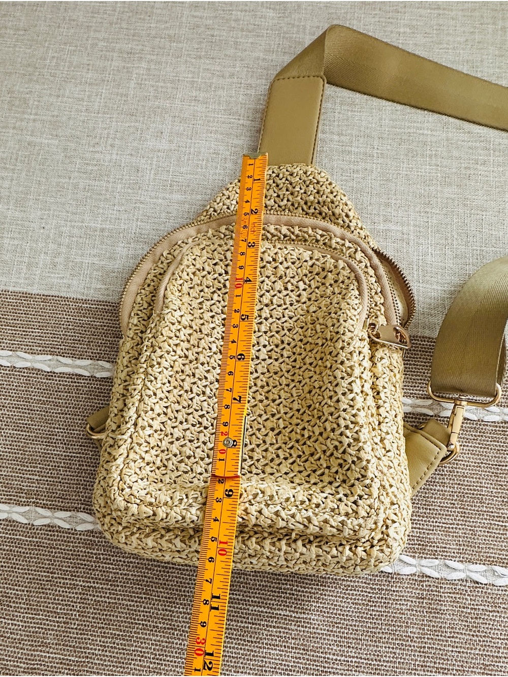 Urban Expressions Woven Crossbody Bag in Beige - Picture 7 of 10